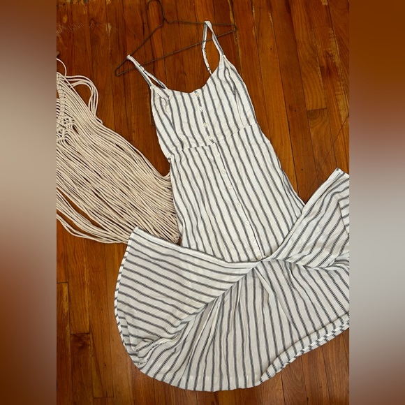 white long maxi dress - Picture 2 of 5